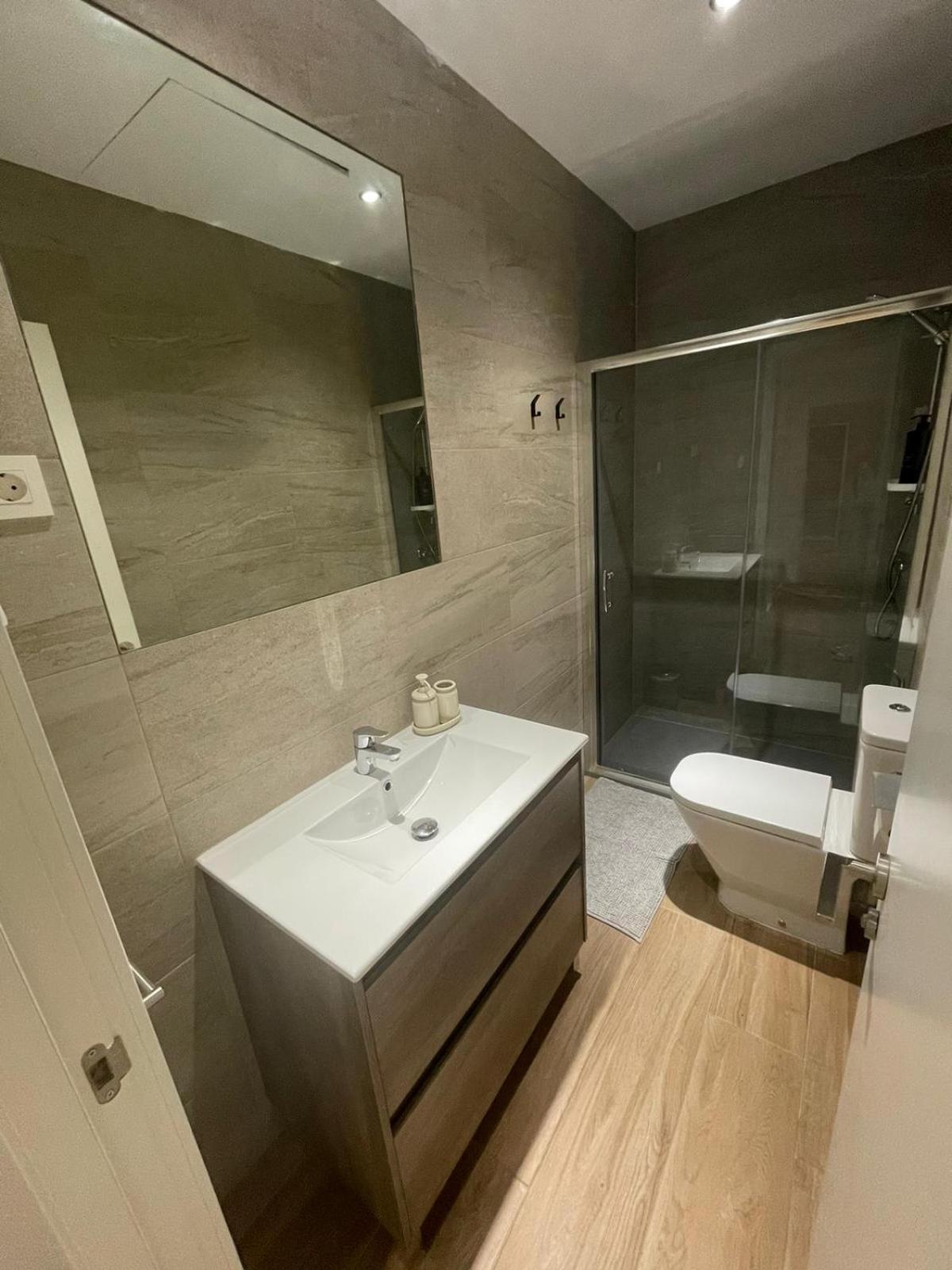 In Monumental Square Center Appartement Madrid